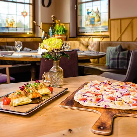 Neues Tor * باد فيمفين