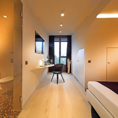 מלון Neues Tor *